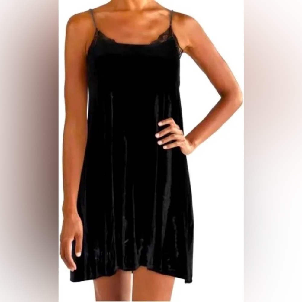 BLACK NWT Maronie Winter Party Dress Velvet with lace BLACK BLACK BLACK